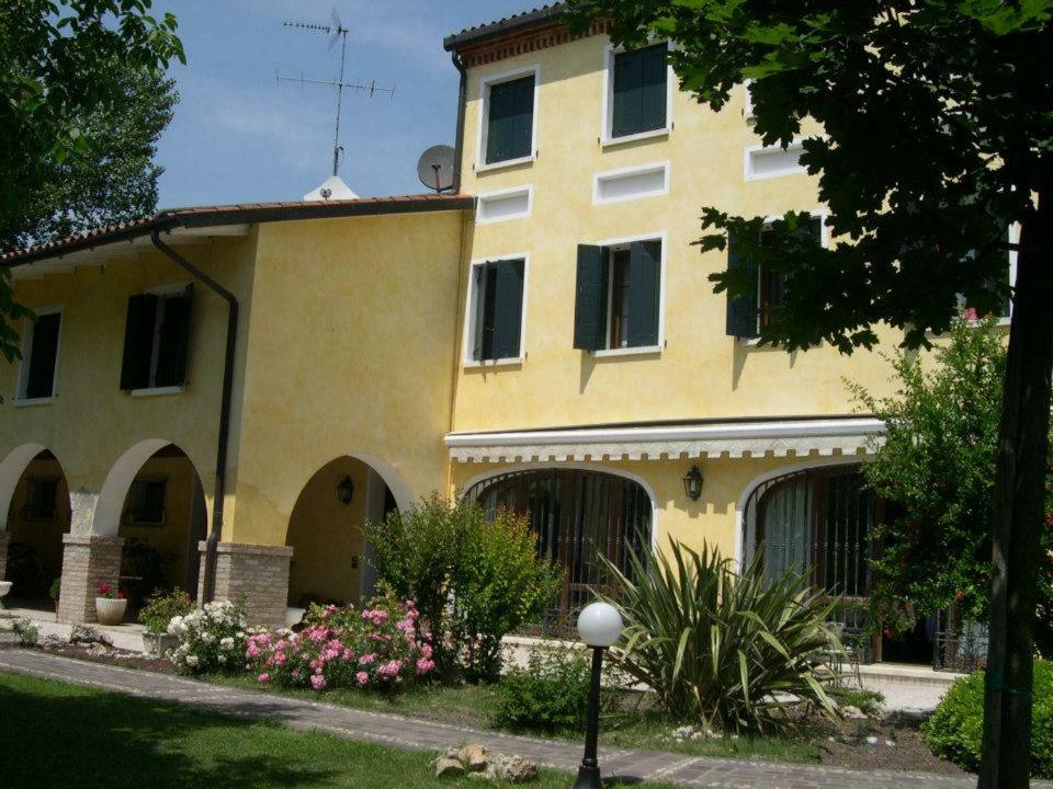 Ca L'Oasi Bed & Breakfast San Donà di Piave Dış mekan fotoğraf